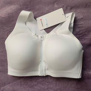 Lululemon Enlite Bra Zip Front 💫Brand New💫